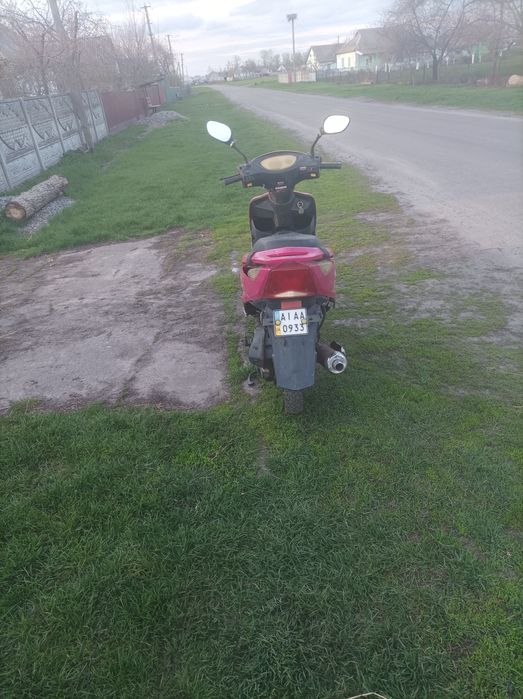 Продам скутер б/у