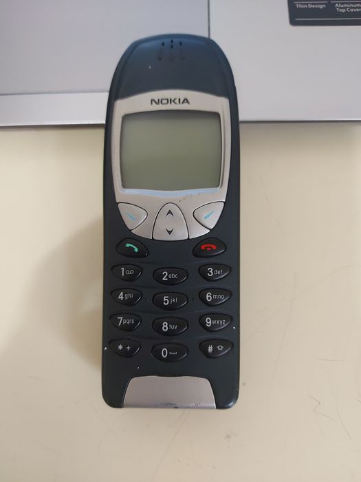 Telemóvel NOKIA 6210