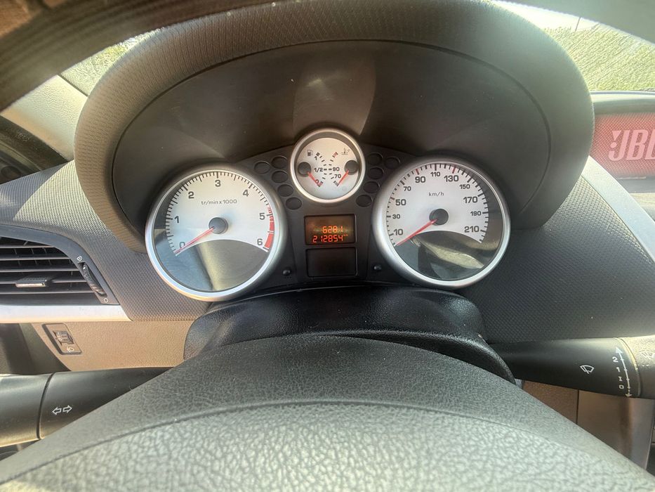 Peugeot 207 1.4 HDi 68 cv 2008