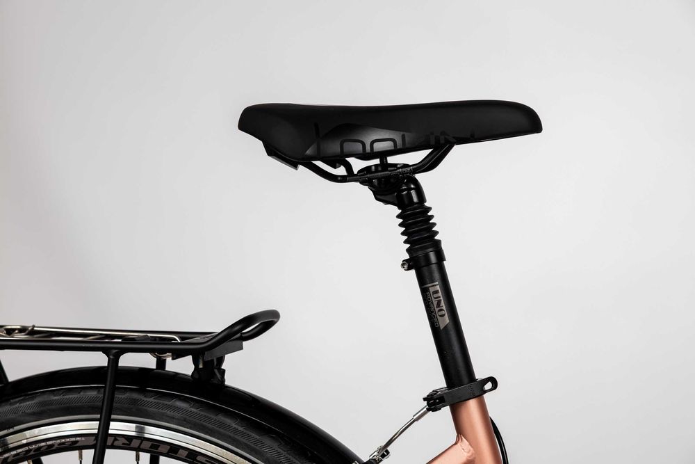 Rower trekkingowy Storm Marathon 6.0 Lady, 17" (łososiowy)