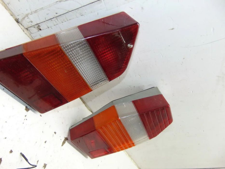Citroen Antigos farolins