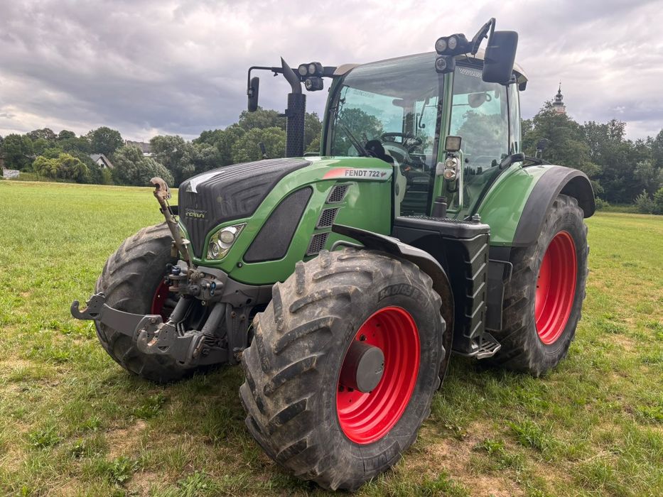 Ciągnik  Fendt 722  724