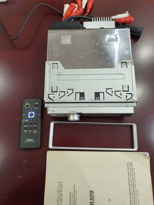 Морская магнитола Clarion m 309