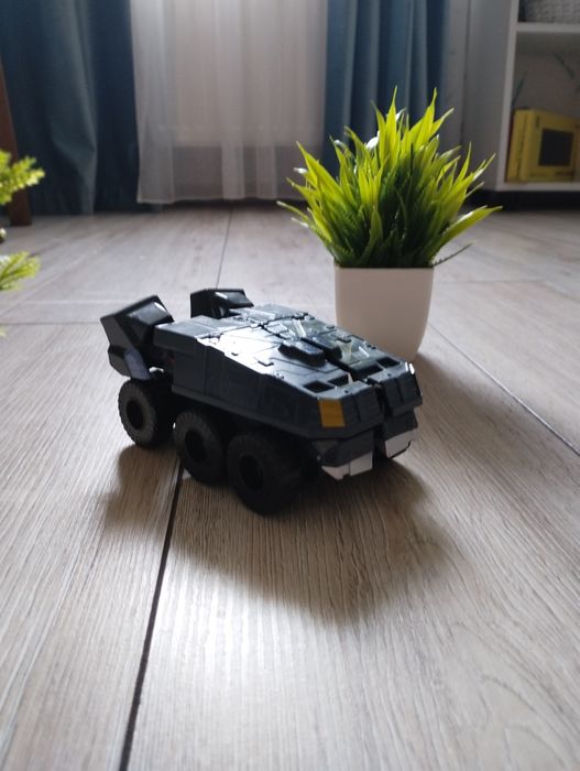 Трансформер Танк