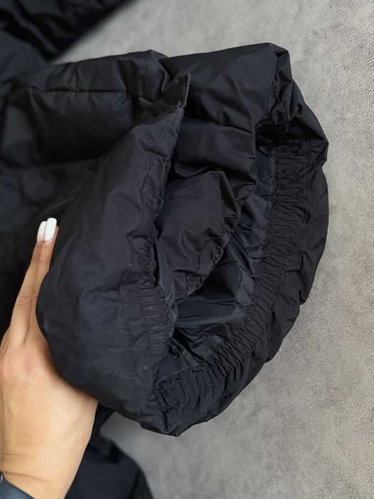 Продам зимову куртку zara