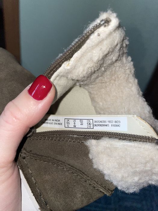 Ботинки демісезонні ,натуральний замш 22 розмір