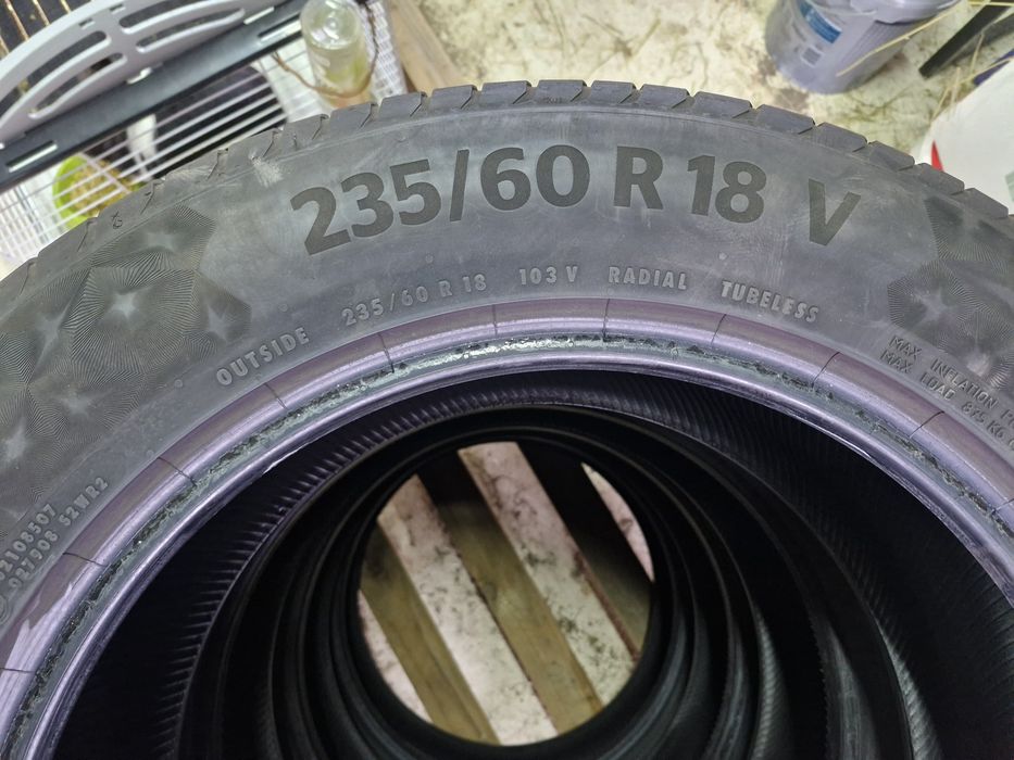Opony letnie Continental 235 60 r18
