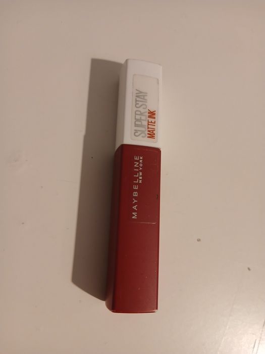 Pomadka maybelline super matte stay