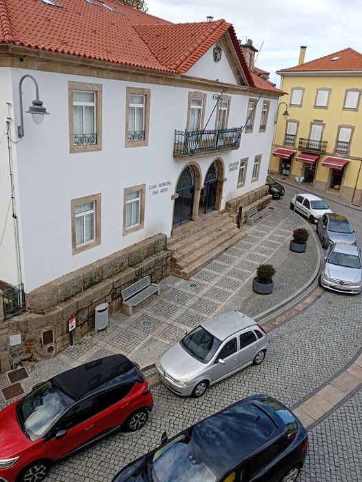 Arrendo Apartamento T4 Seia Zona Histórica
