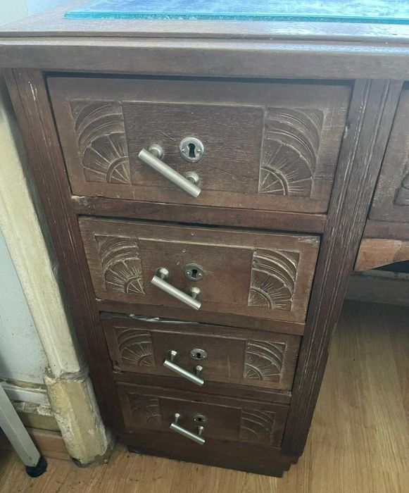 Conjunto Centenário de Móvel e Secretária