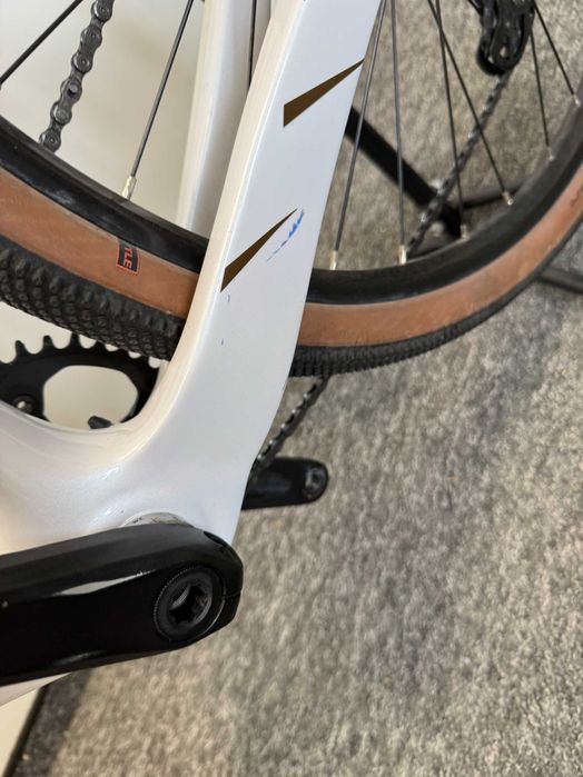 Rower gravelowy KROSS ESKER 7.0 OUTLET