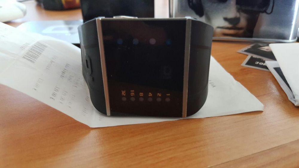 Vendo relógio THE ONE binário