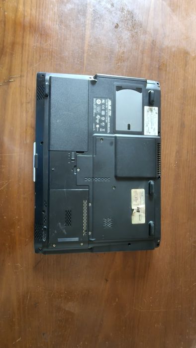 Portátil ASUS F5v