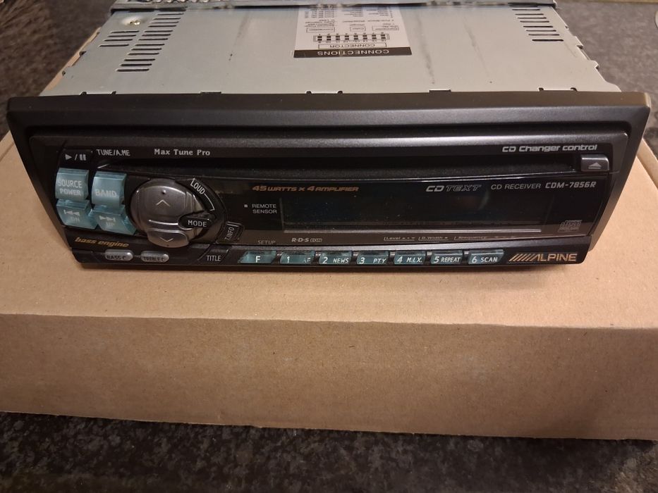 Autoradio Alpine CD impecável! CDM-7856R