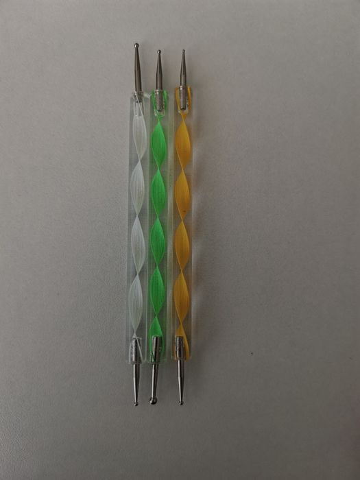 Дотс для манікюру