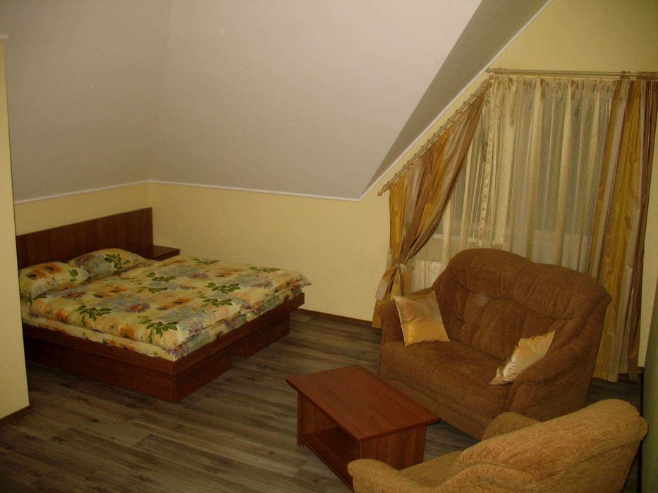 Продаж будинку, с. Східниця