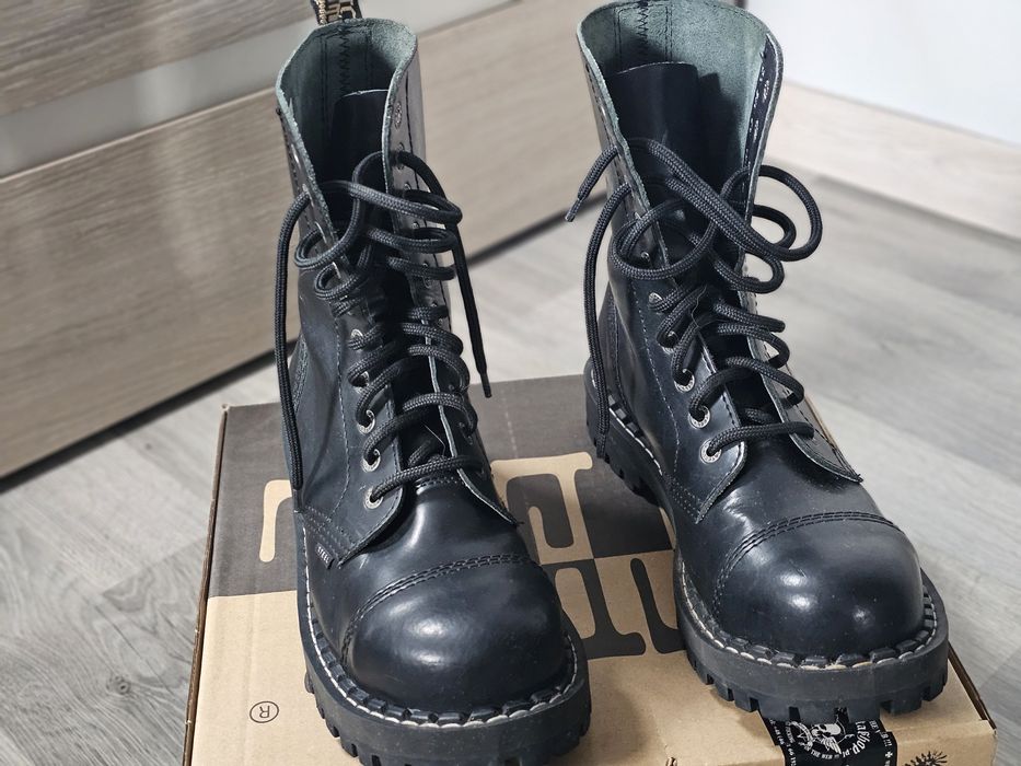 Glany STEEL 10 Dziurek Czarne Black