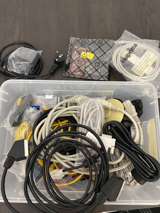 Cabos para PC  peças