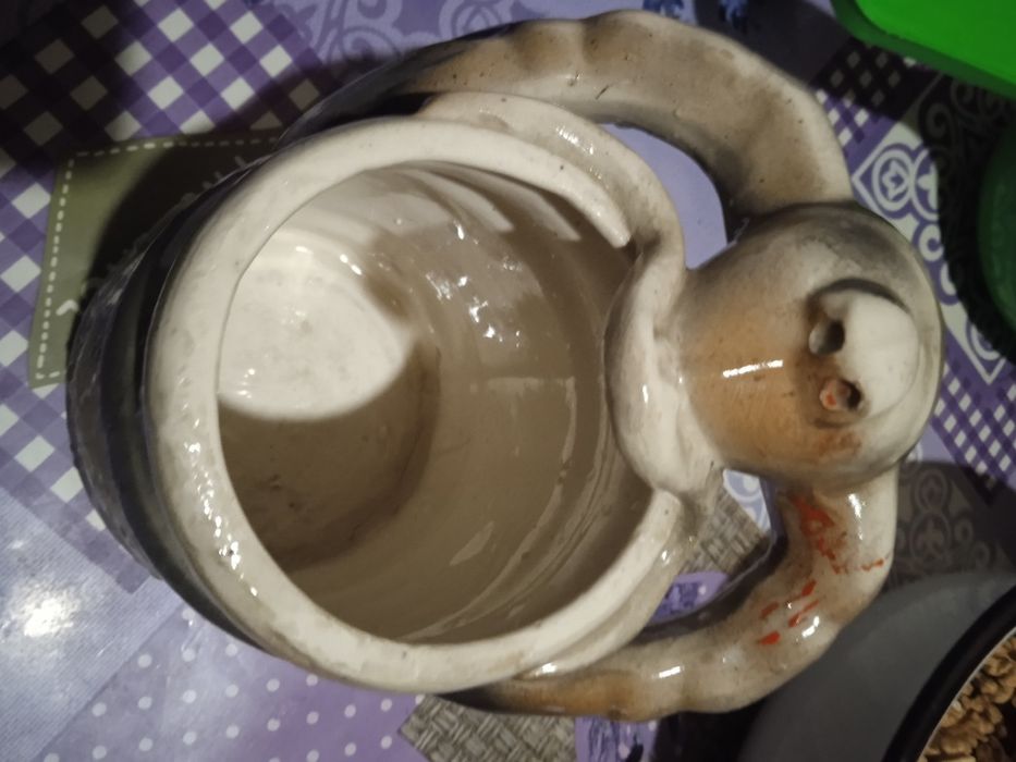 Продам кружку з написами.