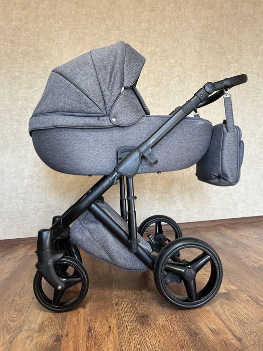 Коляска дитяча Adamex Luciano 2 в 1