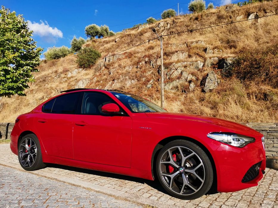 Alfa Romeo Giulia 2.2 D Veloce AT8 AWD