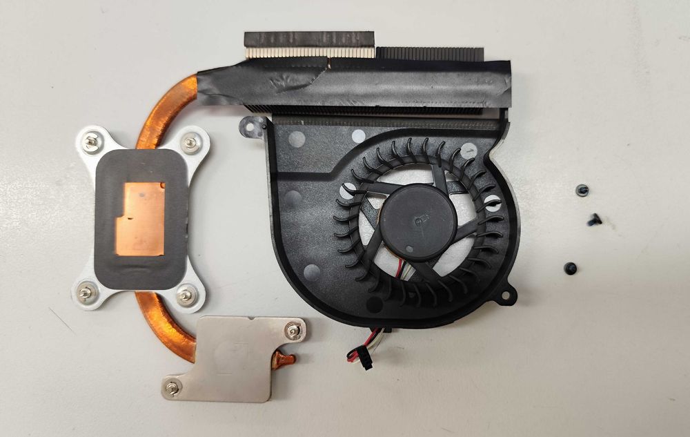 Radiator Wentylator Samsung RV411 RC410 RC510 RV511 RC520 RV520 RV420