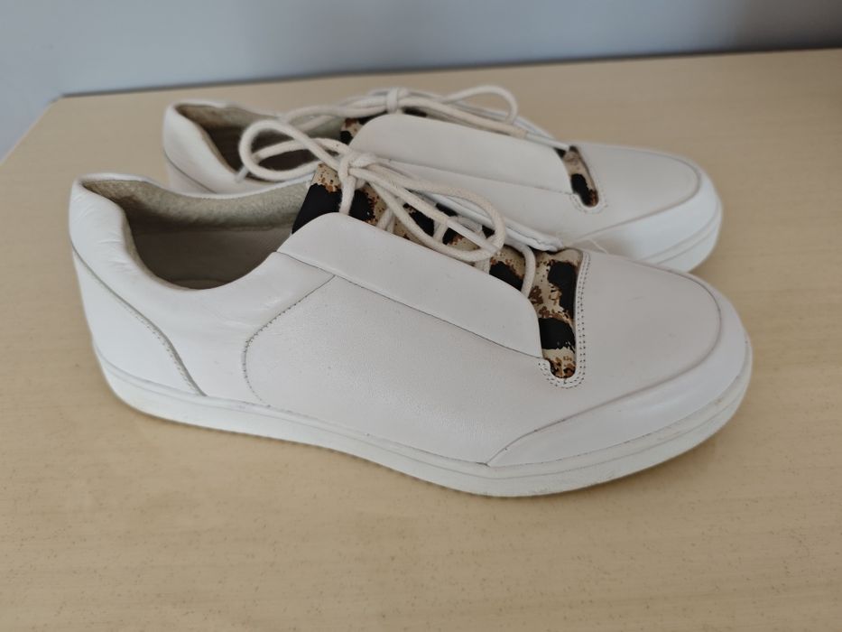 Sneakersy skórzane buty Esmara r.38