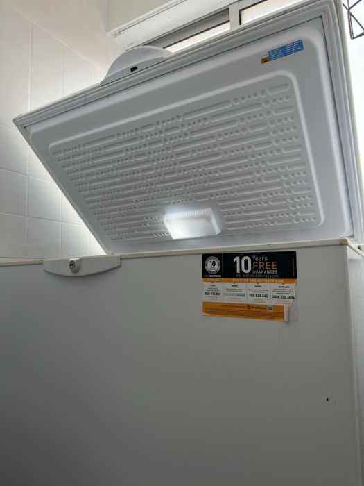 Arca congeladora Indesit