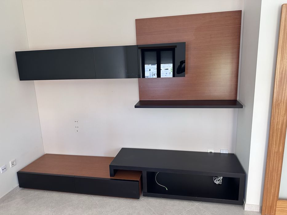Vendo Móvel Sala + Mesa de Centro
