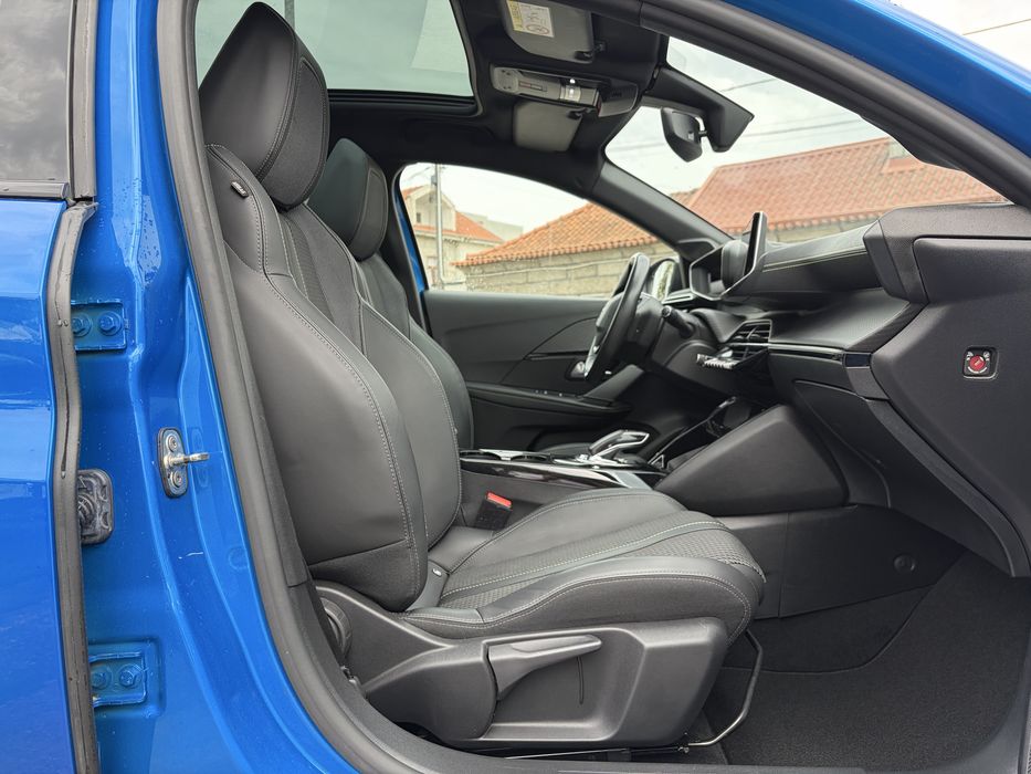 Peugoet E-208 GT Line