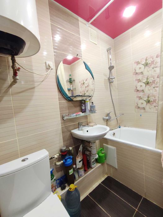 +3-кімнатна квартира з ремонтом + 2 сотки землі | 7 км від Рівного