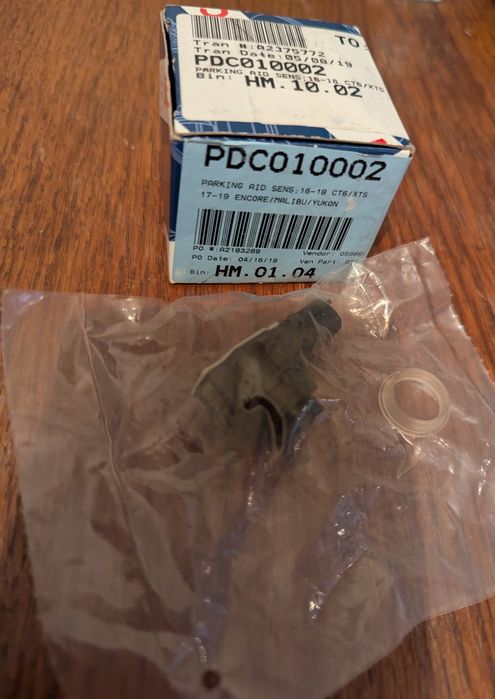 Датчик парковки парктроник 0263043553 Cadillac Chevrolet ориг Bosch