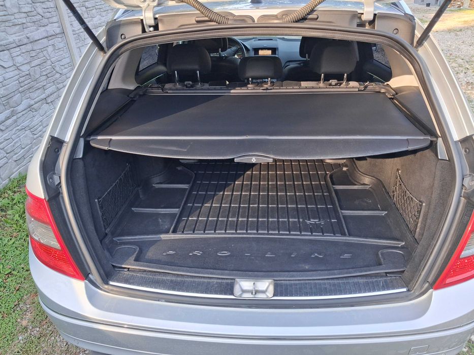 Mercedes-Benz C220 CDI idealny stan 2010r