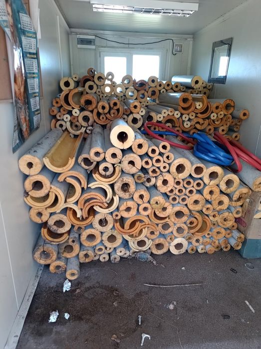 Otulina na rury różne rozmiary nowa nie używana oddam za darmo