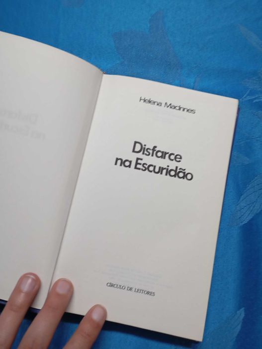 Helen Maclnnes - Disfarce na Escuridão