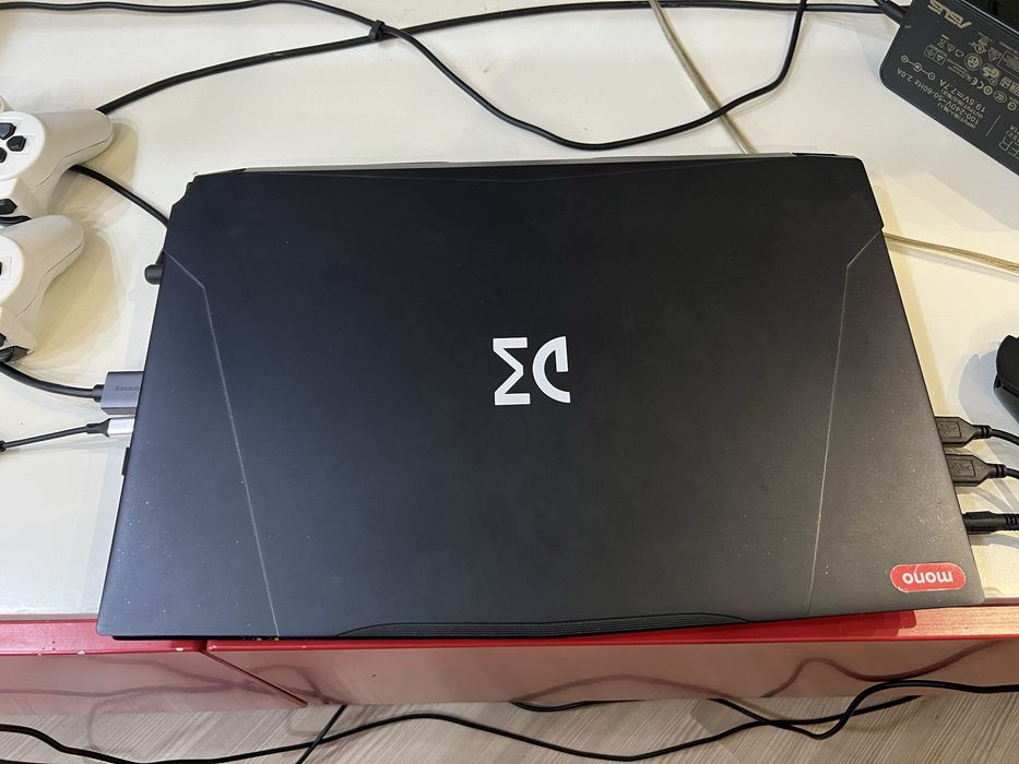 Ноутбук Dream Machines Clevo (15ua17)