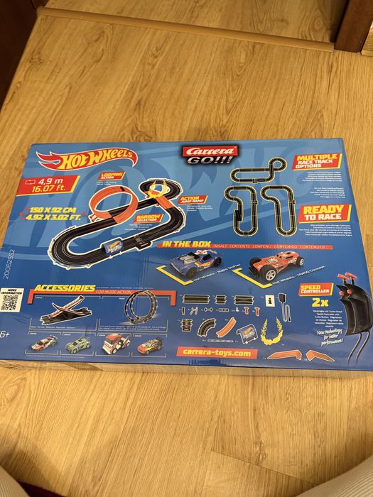 Tory wyścigowy hot wheels