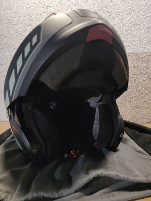 Capacete BMW System VI