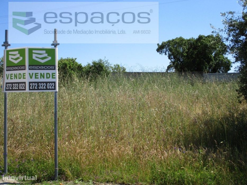 Terreno, Moradia — Escalos De Cima E Lousa, Castelo Branco