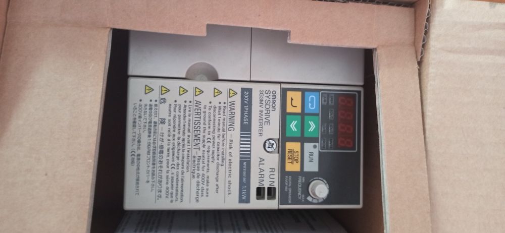 Variador velocidade OMRON 1.1kw (NOVO)