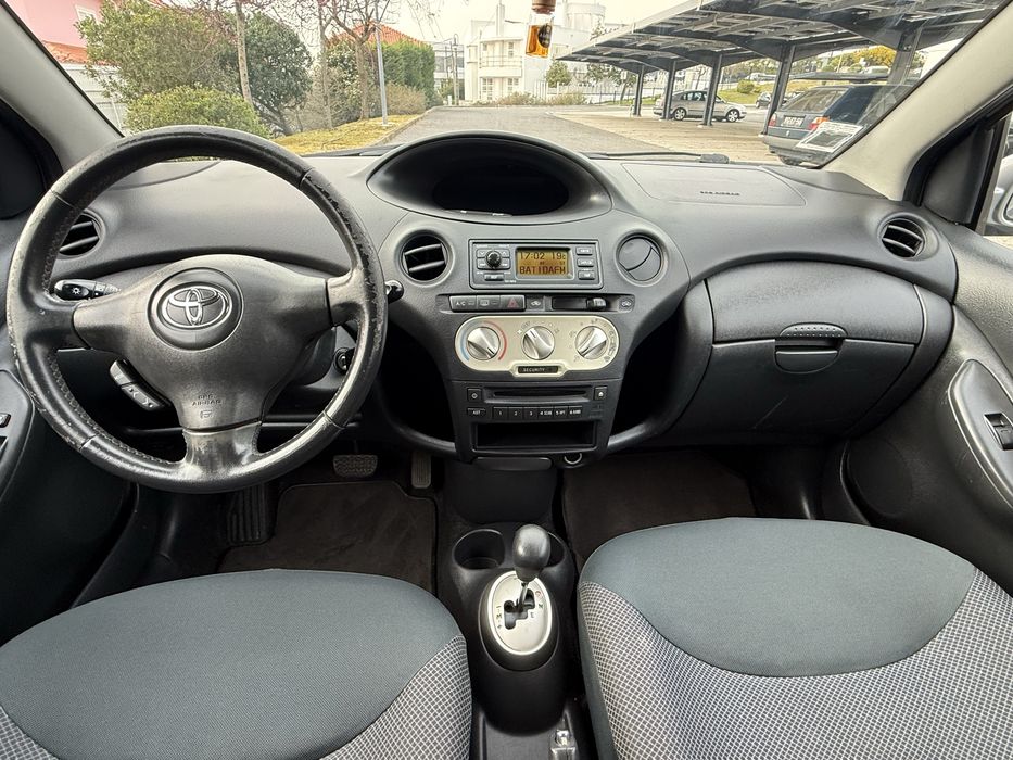 Toyota Yaris 1.0 VVT-i C - CAIXA AUTOMATICA - 1 Dono - NACIONAL
