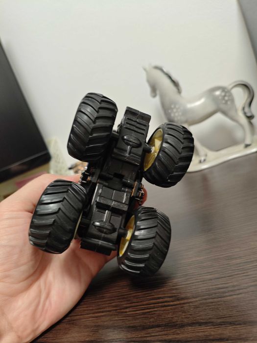 Maisto Hummer HX monster truck машинка синя 1/64