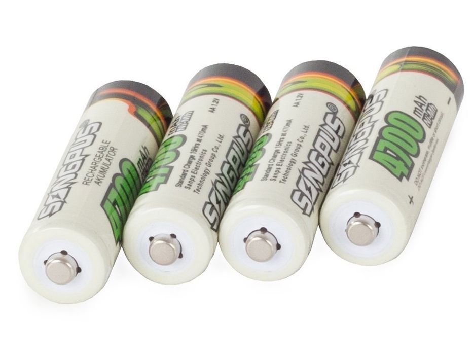 4szt. Bateria akumulatorki AA aa R6 4700mah paluszki akumulatory