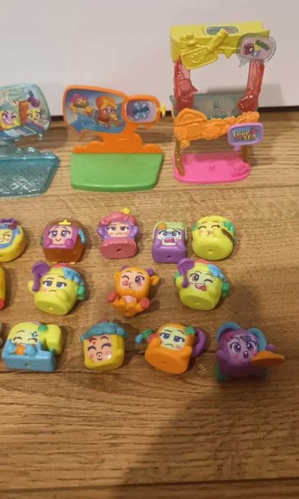 Zestaw moji pops mojipops figurki domki