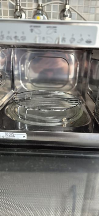 Microondas com grill da Whirlpool