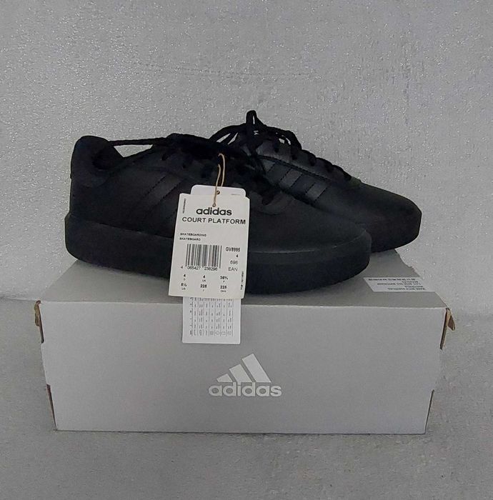 Nowe adidas court platform