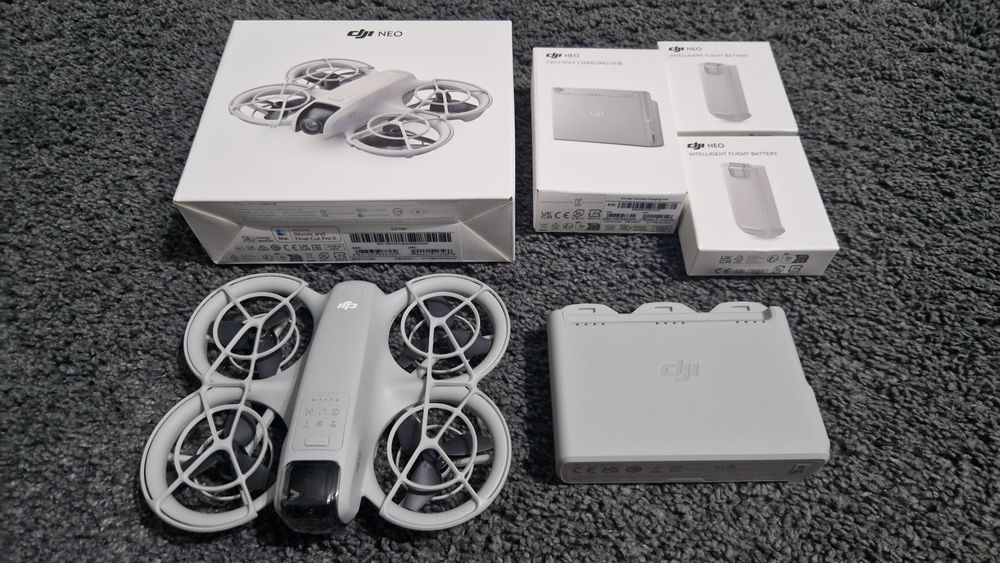 DJI NEO + charging HUB + 3 baterie