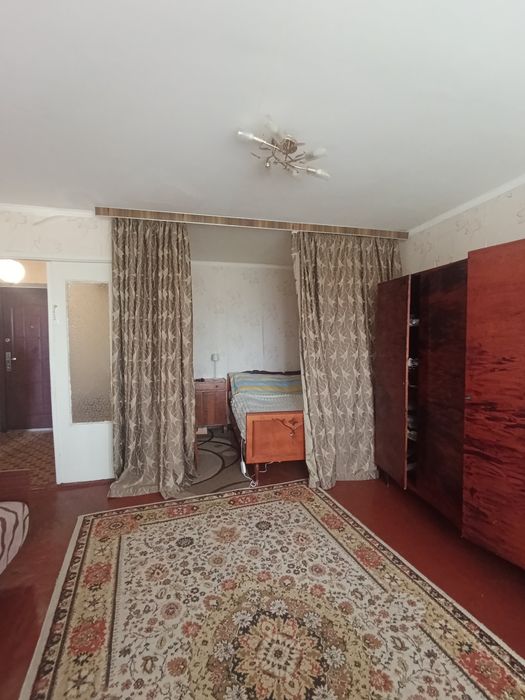 Продаж 1 кімнатної квартири в центрі Димера