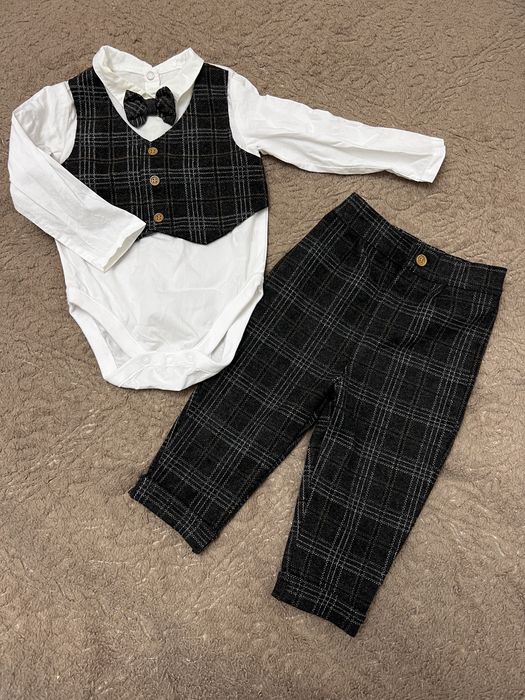 Святковий костюм для хлопчика 74-80 розмір