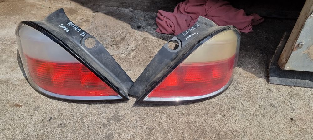 Opel astra h hatchback lampa tył prawa kompletna europa
